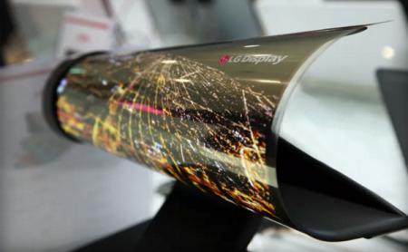 LG 展示超炫「報紙屏幕」: 隨時卷起, 隨身攜帶